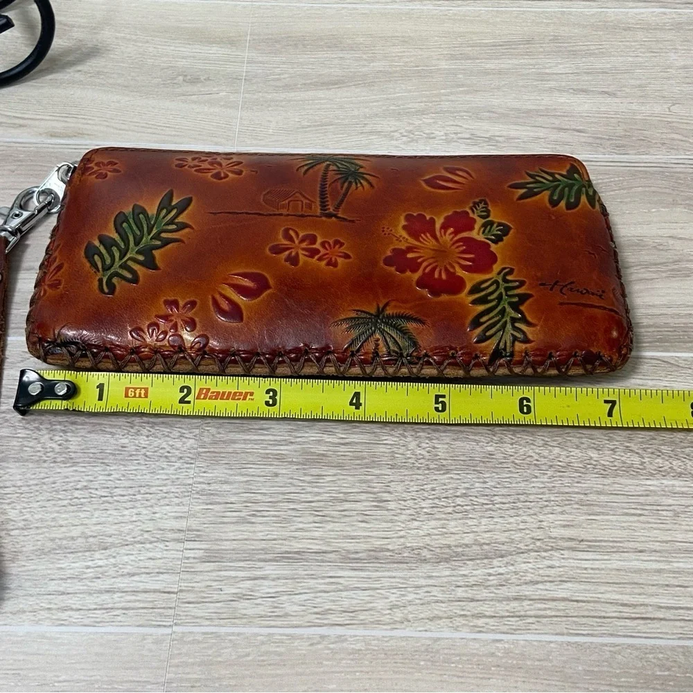 Hawaii Tropical Embossed Leather Wallet Wristlet